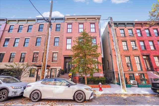 JERSEY CITY vʷօ^(q)լۡȫͥԺ(chng)Po(w)ԡйٳ(chng)